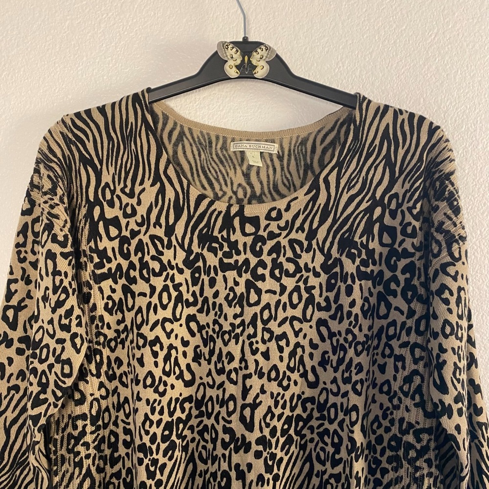 Dana Buchman Sweater Women L Tan Excellent Mixed Animal Print 3/4 Sleeve Top - Picture 4 of 11